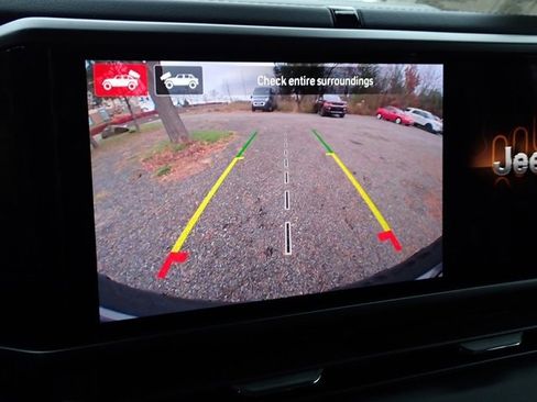 New 2026 Jeep Wrangler Unlimited Rubicon w/ Safety Group image 21