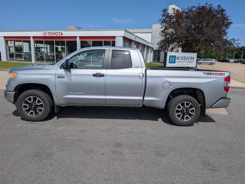 Used 2017 Toyota Tundra SR5 w/ TRD Off Road Package AWD/4WD image 2