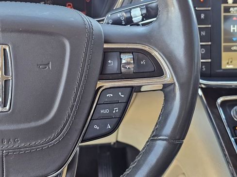 Used 2019 Lincoln Continental Reserve image 27