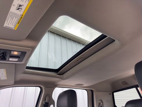 Used 2015 RAM 3500 Laramie image 8