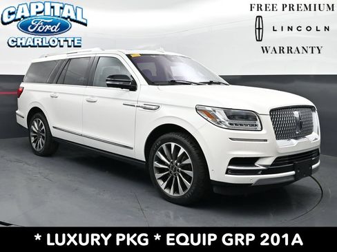 Used 2021 Lincoln Navigator L Reserve w/ Luxury Package AWD/4WD image 4