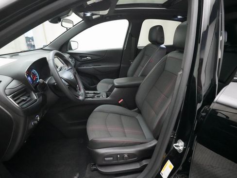 Used 2023 Chevrolet Equinox RS image 7