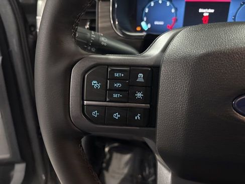 Used 2025 Ford F150 Lariat w/ Equipment Group 501A Mid image 16