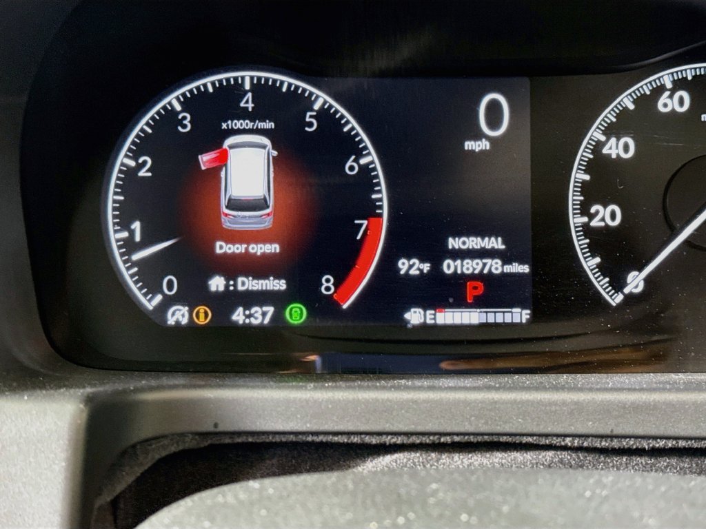 Used 2025 Honda Odyssey Touring image 12