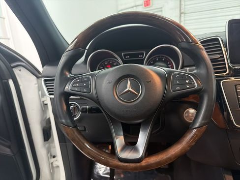Used 2016 Mercedes-Benz GLE 350 image 11
