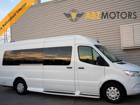 Used 2022 Mercedes-Benz Sprinter 3500 image 1