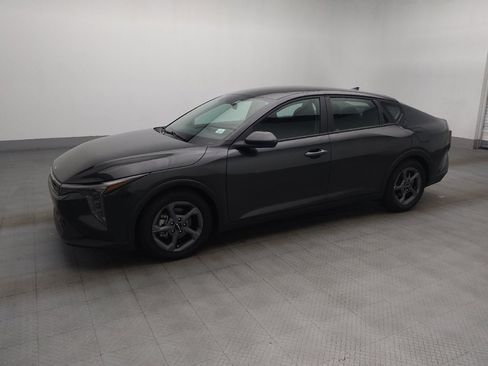 Used 2025 Kia K4 FWD image 2