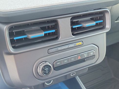 New 2025 Ford Maverick XLT w/ Equipment Group 302A image 28