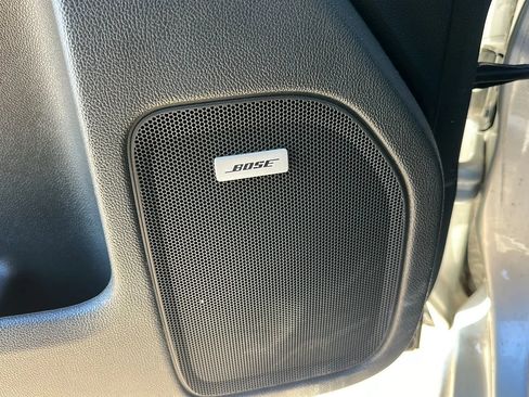 Used 2018 Chevrolet Silverado 1500 LT w/ Texas Edition image 17