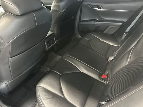 Used 2019 Toyota Camry SE w/ Audio Package FWD image 14