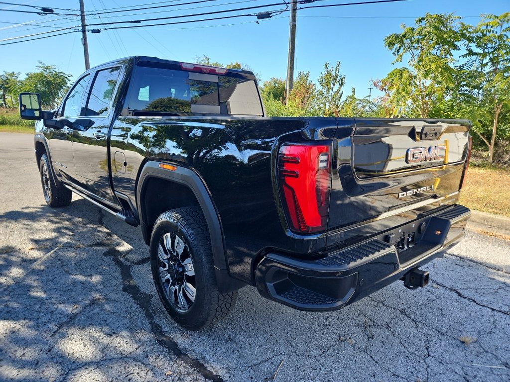 Used 2024 GMC Sierra 2500 Denali w/ Denali Reserve Package AWD/4WD image 4