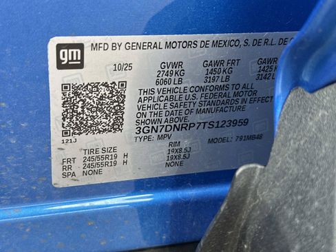 Used 2026 Chevrolet Equinox EV LT FWD image 17