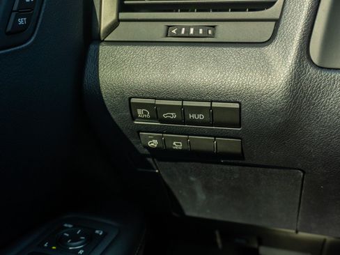 Used 2022 Lexus RX 350L Luxury w/ Accessory Package (Z1) FWD image 27