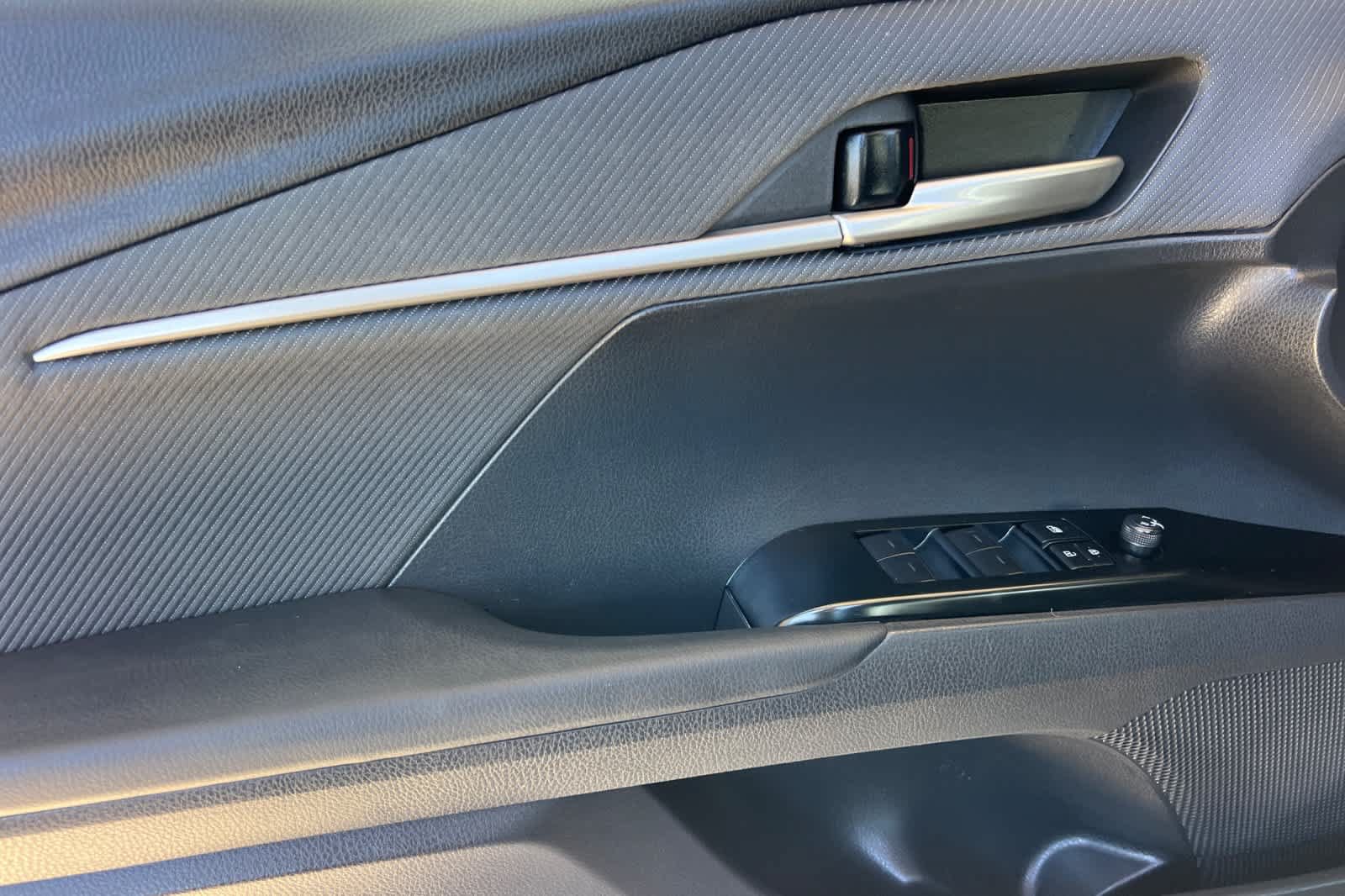 Certified 2025 Toyota Camry SE FWD image 12
