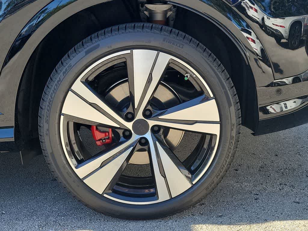 New 2026 Audi SQ5 Premium Plus AWD/4WD image 16