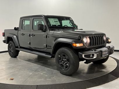 New 2025 Jeep Gladiator Sport