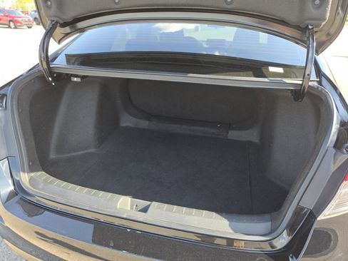 Used 2023 Honda Civic Sport image 16