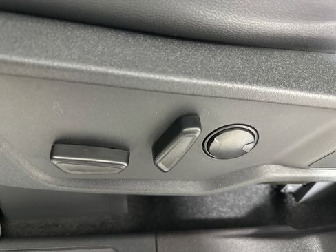 Used 2023 Ford Bronco Outer Banks image 10