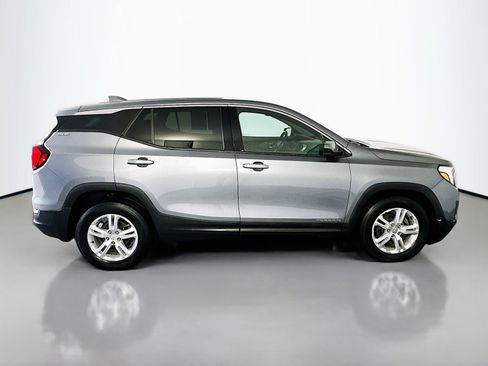 Used 2020 GMC Terrain SLE FWD image 8