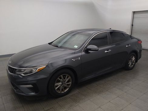 Used 2019 Kia Optima LX FWD image 2