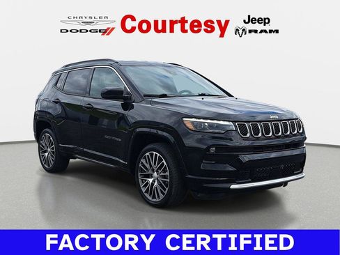 Certified 2023 Jeep Compass Limited w/ Elite Group AWD/4WD image 1