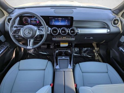 New 2026 Mercedes-Benz GLB 250 image 15