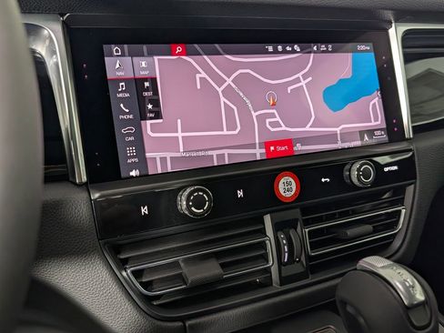New 2026 Porsche Macan S AWD/4WD image 32