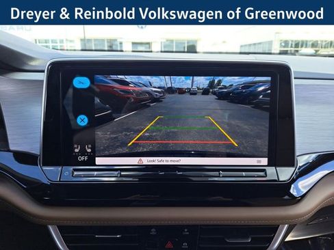 New 2025 Volkswagen Atlas Cross Sport SE image 31