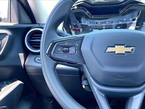 New 2026 Chevrolet Trax LS FWD image 17
