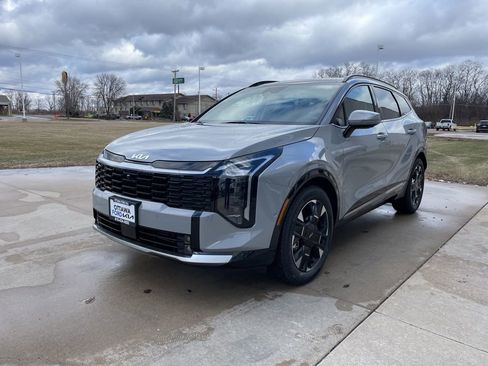 New 2026 Kia Sportage SX FWD image 2