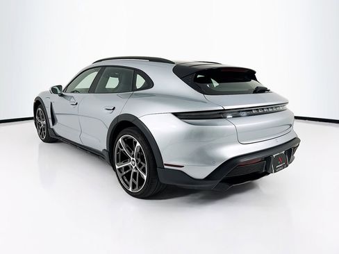 Used 2023 Porsche Taycan 4 Cross Turismo AWD/4WD image 3