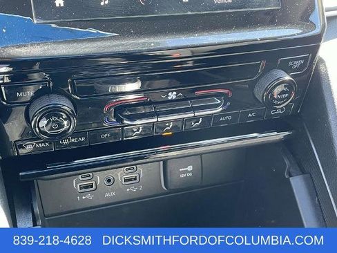 Used 2024 Jeep Grand Cherokee L Laredo image 27