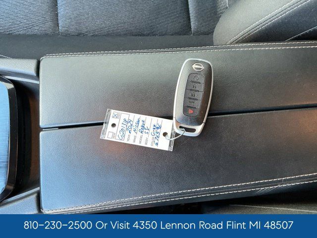 Used 2024 Nissan Rogue SV FWD image 29