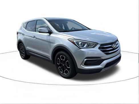 Used 2018 Hyundai Santa Fe Sport FWD image 1