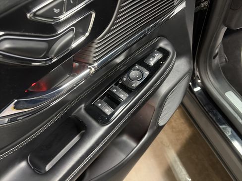 Used 2021 Lincoln Corsair AWD w/ Equipment Group 101A image 26