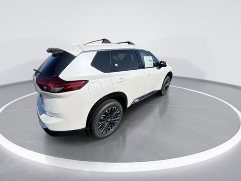 New 2026 Nissan Rogue Platinum w/ Platinum Premium Package image 8