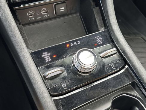Certified 2023 Jeep Grand Cherokee L Summit w/ High Altitude Package AWD/4WD image 30