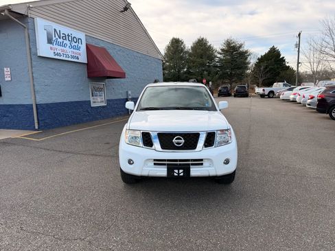 Used 2011 Nissan Pathfinder Silver w/ Protection Pkg image 2