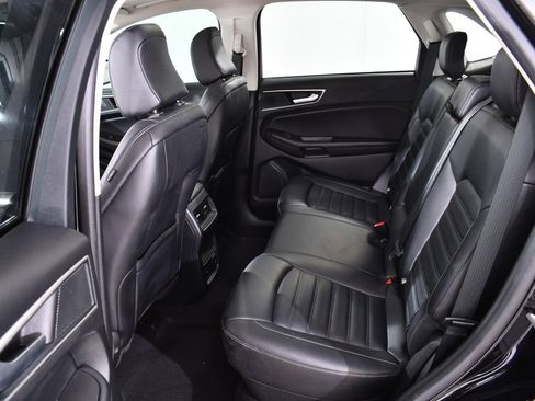 Used 2024 Ford Edge SEL w/ Convenience Package image 16