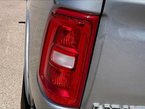 Used 2025 RAM 1500 Laramie AWD/4WD image 24