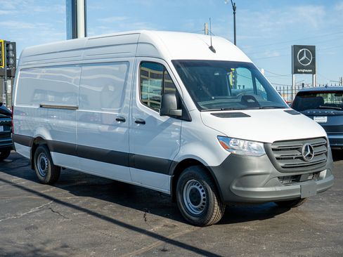 New 2026 Mercedes-Benz Sprinter 2500 image 4
