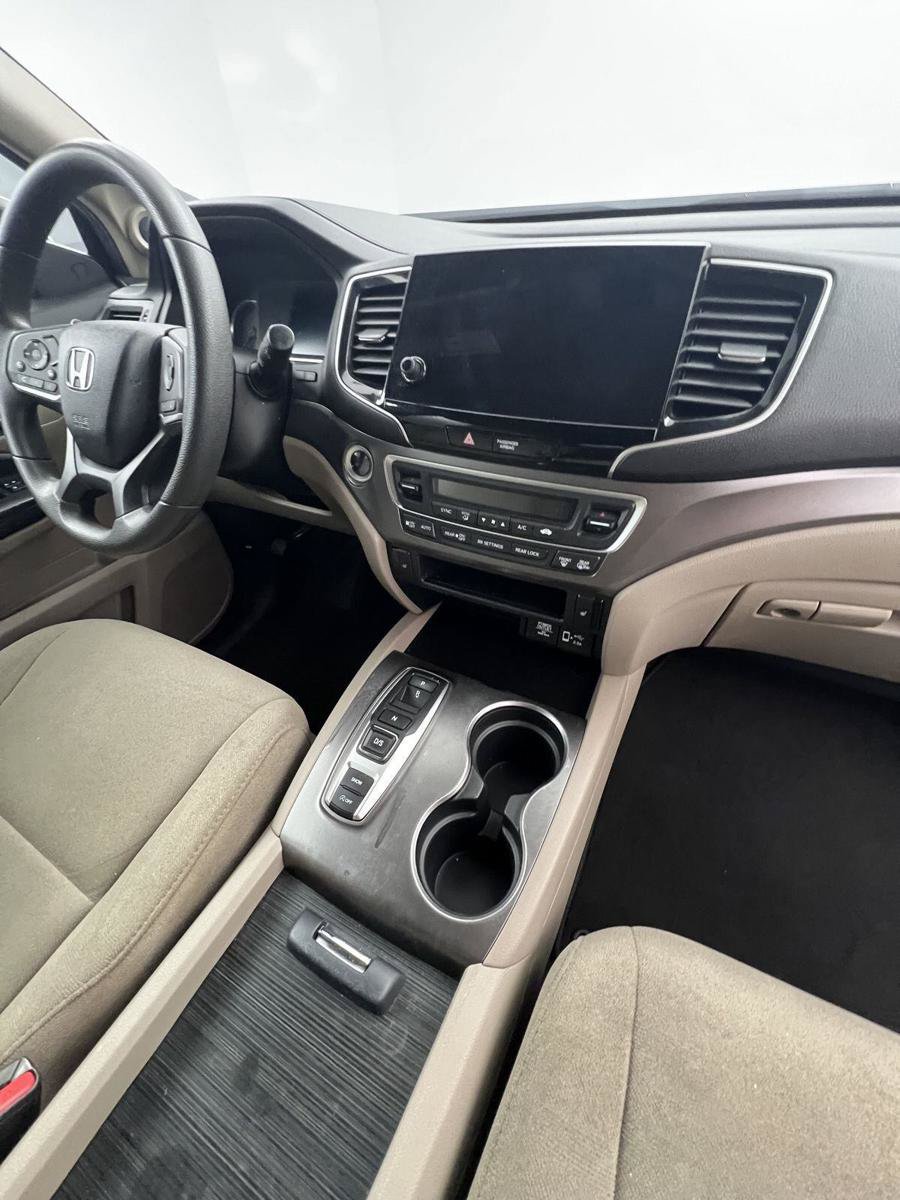 Used 2021 Honda Pilot EX image 41