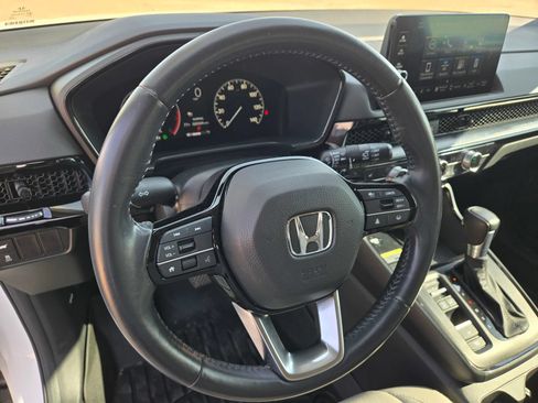 Used 2023 Honda CR-V EX-L image 9