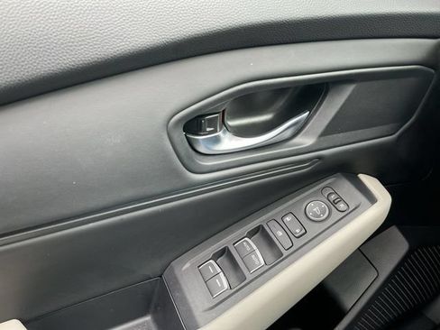Used 2025 Honda Accord SE image 13