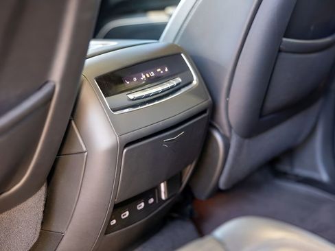 Used 2022 Cadillac Escalade Sport Platinum w/ LPO, ONYX Package AWD/4WD image 59