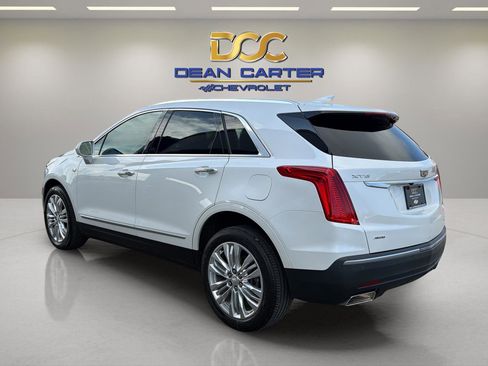 Used 2017 Cadillac XT5 Premium Luxury image 3