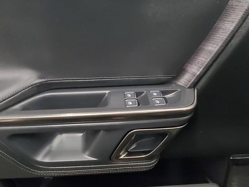 Used 2022 Rivian R1T Launch Edition image 10