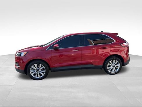 Used 2023 Ford Edge Titanium AWD/4WD image 2