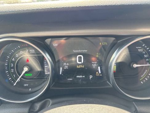 Used 2023 Jeep Wrangler Unlimited Rubicon 4xe image 7