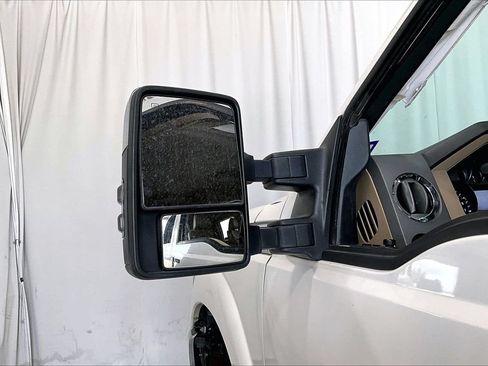 Used 2011 Ford F250 Lariat w/ Lariat Interior Pkg AWD/4WD image 10